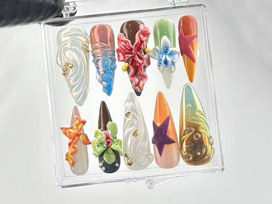 Bespoke 3D ネイルチップ|3Dフラワー and メタリック Accents ネイルアート|Trendy Sculptural ネイルチップ|Secret Garden Nail Polish|HB630YV