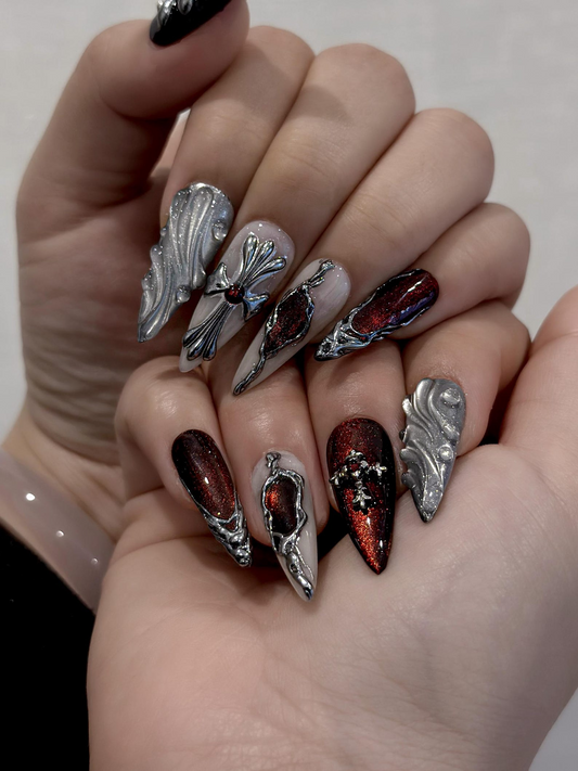 Crimson ゴシック Armor ネイルチップ for 上品 Girls|ハンドメイド レッド クローム & シルバー Sculpted ネイル|ゴシック スティレット ネイルアート|JB289EC