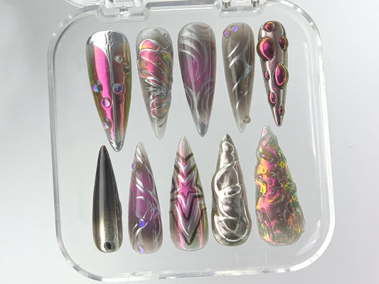 Futuristic メタリック ネイルチップ|ユニーク 3D Holographic ネイルチップ|クローム メタリック ネイルチップ|Holographic 3D Nail Polish|HD539YH