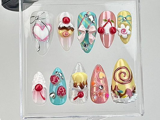 遊び心のある Candy・風 ネイルチップ｜3D Sweet Treats ネイルアート｜Kawaii 3D Dessert ネイルチップ｜ハンドメイド ネイル｜Birthday｜HB659YC