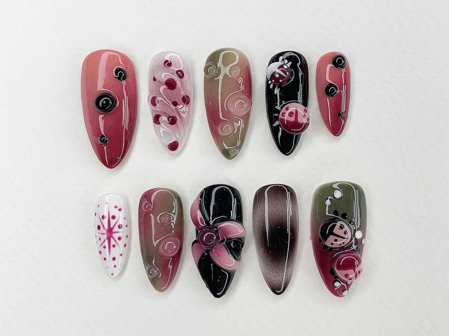 3D Insect Garden ネイルチップ｜カスタム Jelly フラワー ハンドメイド てんとう虫 ネイルチップ｜Acrylic Gel ネイルアート｜手描き ネイルチップ｜JC427AG