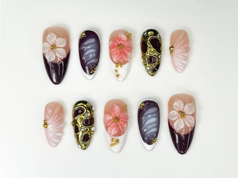 Burgundy 秋 ネイルチップ｜3D ピンク & ホワイト フラワー ネイルアート｜ハンドメイド Statement Nail Design｜上品 Glam ネイルチップ｜HC1086HK