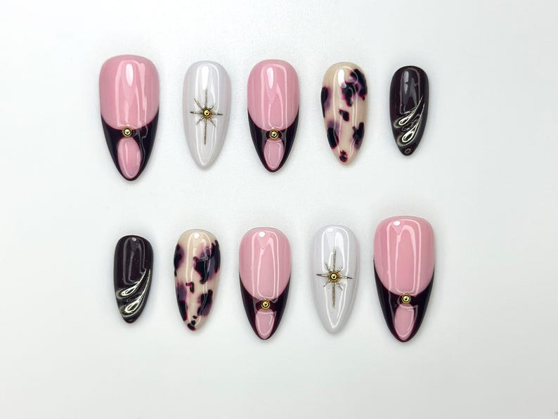ピンク Noir スター ネイルチップ｜洗練された フレンチチップ ネイルアート｜Leopard Accent ネイル｜上品 ハンドメイド ネイルセット｜JC1120BC
