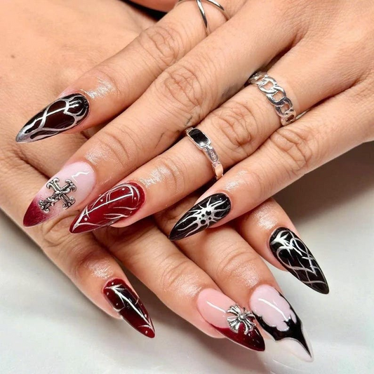 Edgy 洗練された Manicure ネイルチップ｜Y2K ゴシック ネイルチップ｜Dark Elegance Nail Charms｜パンク ネイルアート｜Mystic ゴシック Tips ネイル｜DC20Y