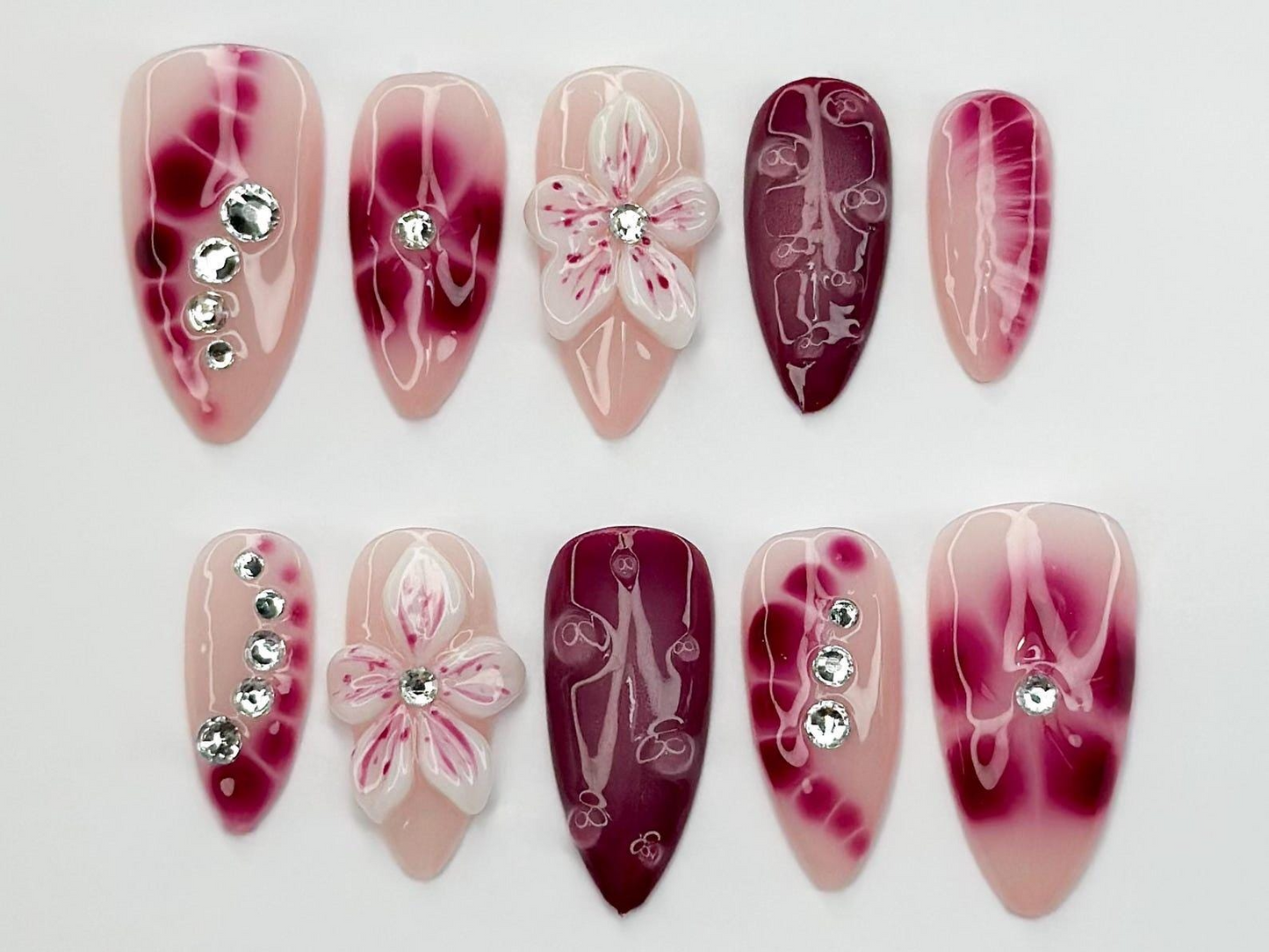 Hand Painted ネイルチップ｜フラワー Accent ネイル｜3Dフラワー・ラインストーン Accents｜Perfect for Special Occasions｜JB740LK