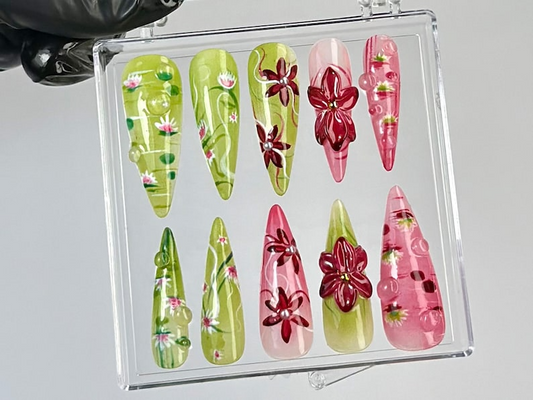 睡蓮 & Lotus ネイルチップ｜ナチュラル・風 ネイルチップ｜Glossy Botanical ネイルアート｜アーティスティック フラワー ネイルチップ｜上品 ネイル｜HB785YC
