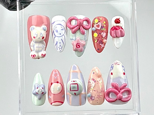 Adorable Kawaii テディベア ネイルチップ｜手描き パステル 3D ネイルチップ｜遊び心のある Nail Polish｜かわいい ネイルセット ネイルチップ｜HC670YC
