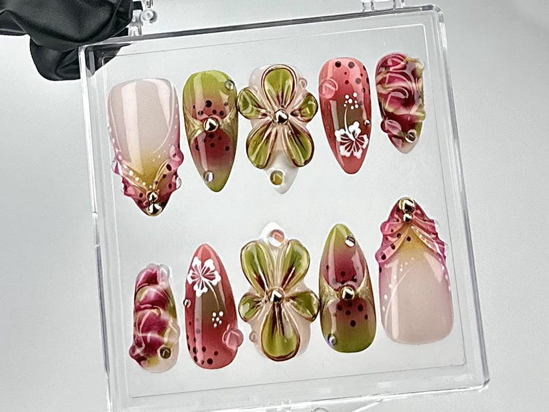 アーティスティック フラワー ネイルチップ｜グリーン フラワー, ピンク ローズ Nail Design｜3D フラワー & グラデーション ネイルチップ｜春 Blossom ネイル｜HB697YC
