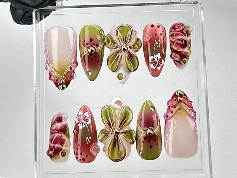 アーティスティック フラワー ネイルチップ｜グリーン フラワー, ピンク ローズ Nail Design｜3D フラワー & グラデーション ネイルチップ｜春 Blossom ネイル｜HB697YC
