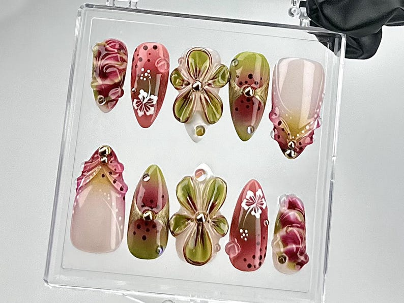 アーティスティック フラワー ネイルチップ｜グリーン フラワー, ピンク ローズ Nail Design｜3D フラワー & グラデーション ネイルチップ｜春 Blossom ネイル｜HB697YC