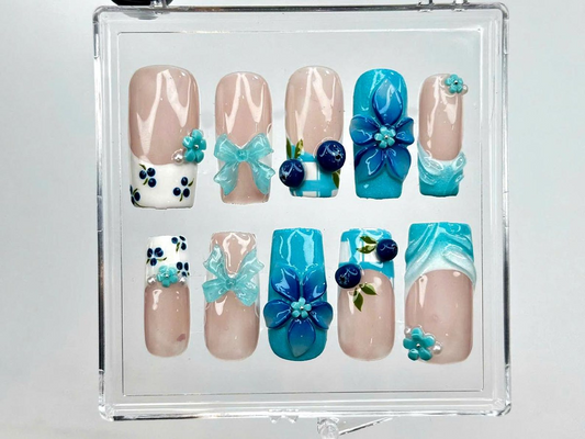 3D ブルー フラワー ネイルチップ｜上品 ブルー フラワー ネイルアート｜ハンドメイド 夏 ネイル｜Gift for her｜夏 Vibes｜Beach ネイル｜HB967DK