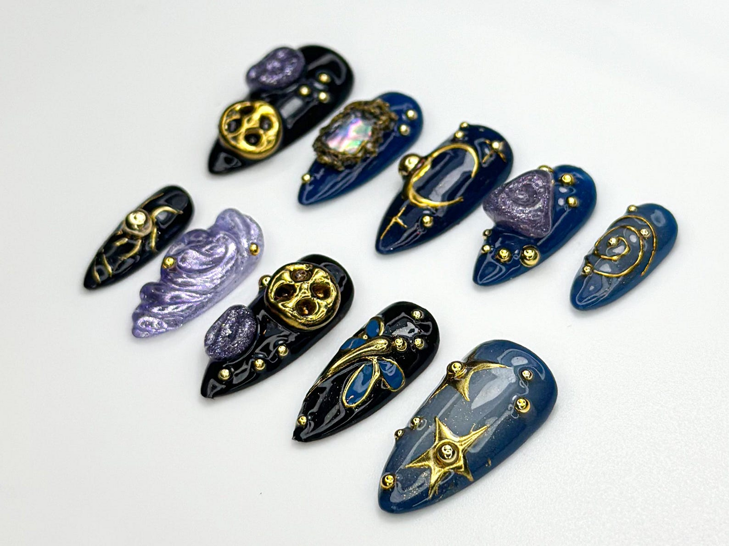 Cosmic Galaxy ネイルチップ｜Celestial ムーン スター ネイルアート｜Dark ブルー & ゴールド Mystical ネイル｜Opal Constellation Nail Design｜JC860H