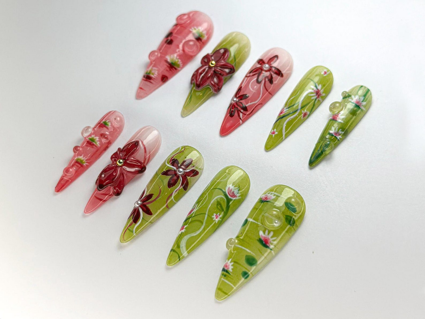 春 Bloom ネイルチップ｜ハンドメイド Lotus Blossom ネイルセット｜ピンク & グリーン Lotus ネイルアート｜ナチュラル・風 ネイル｜JC720HC