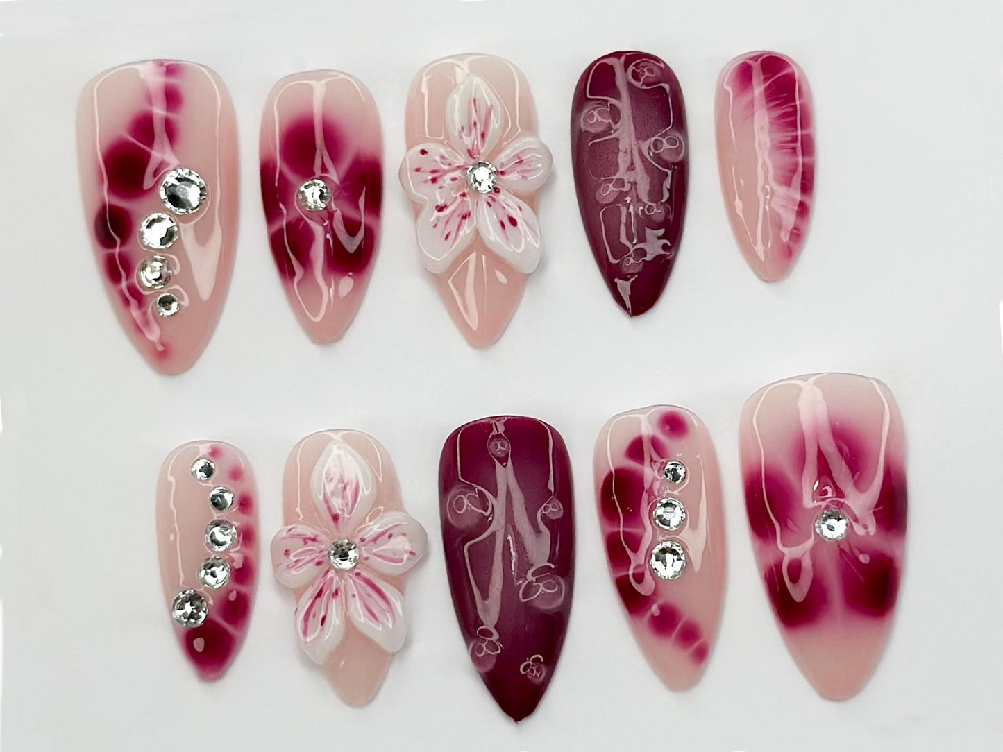 Hand Painted ネイルチップ｜フラワー Accent ネイル｜3Dフラワー・ラインストーン Accents｜Perfect for Special Occasions｜JB740LK