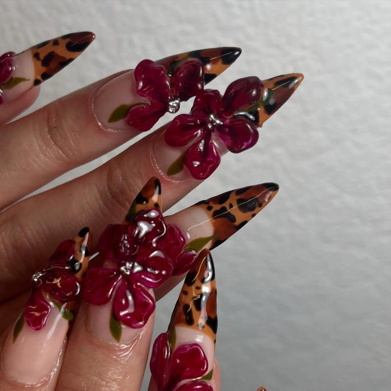 Tropical Orchid 秋 ネイルチップ｜ハンドメイド フラワー ネイルアート｜上品 フラワー ネイルチップ｜上品 Orchid Nail｜Leopard Print ネイル｜JB179HC