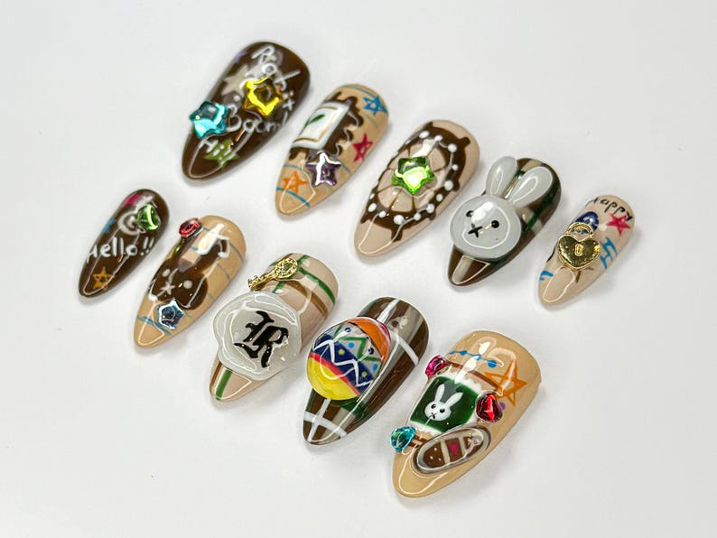 Easter Egg & バニー ネイルアート｜Cozy ブラウン バニー ネイルセット｜ハンドメイド バニー ネイルアート｜Fun Easter・Themed ネイル｜かわいい Nail Design｜JB702H