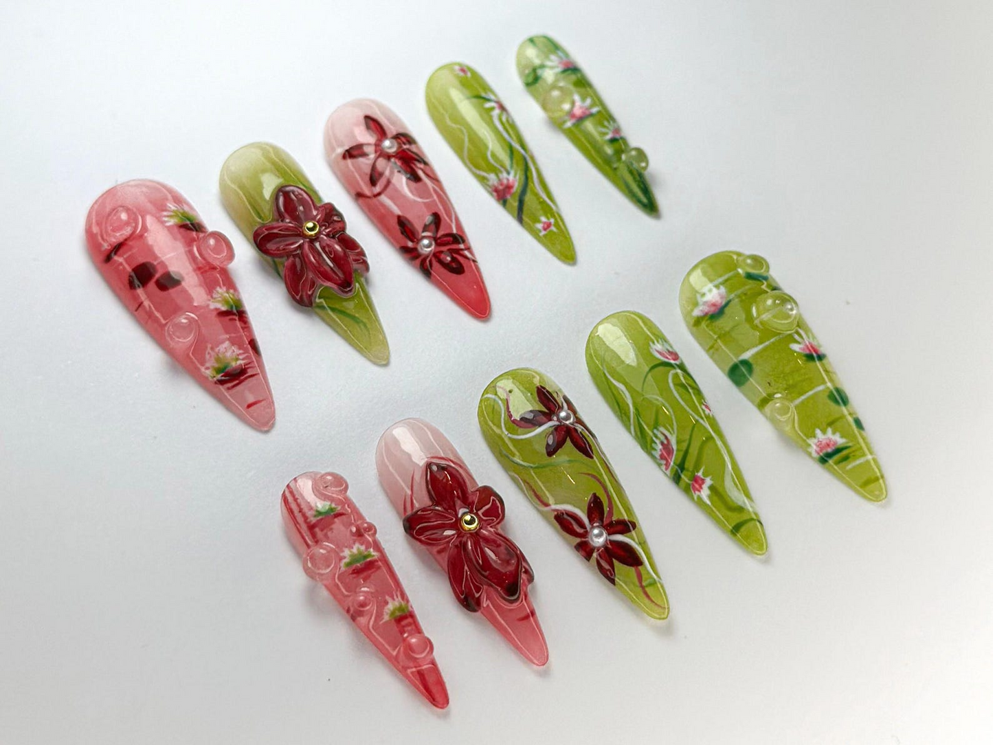 春 Bloom ネイルチップ｜ハンドメイド Lotus Blossom ネイルセット｜ピンク & グリーン Lotus ネイルアート｜ナチュラル・風 ネイル｜JC720HC