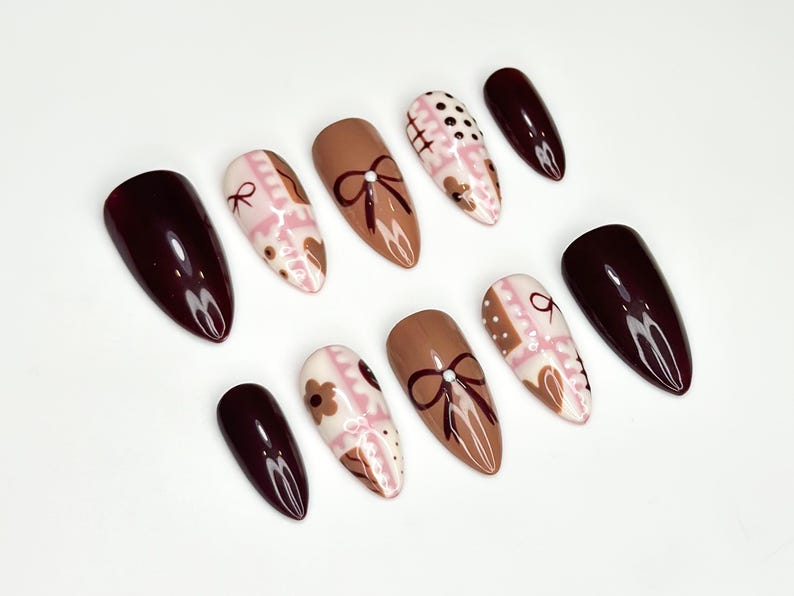 Chocolate 秋 ネイルチップ｜Sweet Treats・風 ネイルアート｜やさしい印象の ピンク & ブラウン ハンドメイド Design｜ハンドメイド ユニーク ネイルセット｜JB182HC
