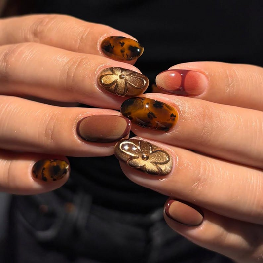 秋 Burgundy Tortoiseshell ネイルチップ｜ゴールド Orchid Accent ネイル｜グラデーション 秋 ネイルアート｜上品 秋 ネイルセット｜JB187EC
