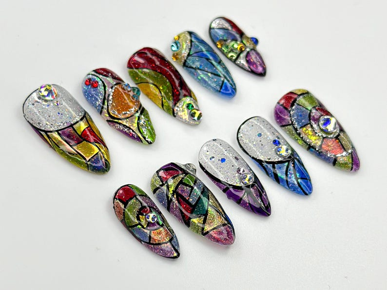 ステンドグラス Fantasy ネイルチップ｜手描き Mosaic ネイルアート｜Sparkly Abstract Rainリボン Design｜Festival Boho Press On Set｜JC786HC