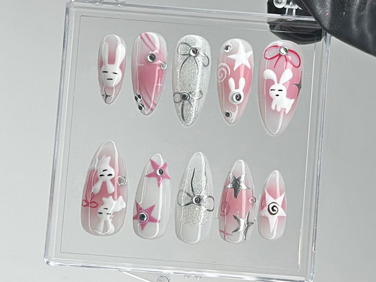 Adorable バニー ネイルチップ｜カスタム ネイルチップ｜3D Handpainted Gel ネイルアート Design｜Playful ピンク ネイルチップ｜Gift for her｜HC458TL