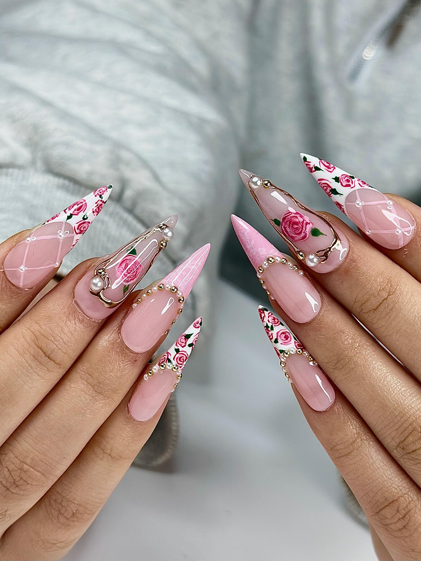Vintage ローズ スティレット ネイルチップ｜ピンク ローズ Bridal ネイル for Women｜フレンチチップ フラワー ネイル｜パール ゴールド Nail｜ロマンティック Nail｜HB1276HC