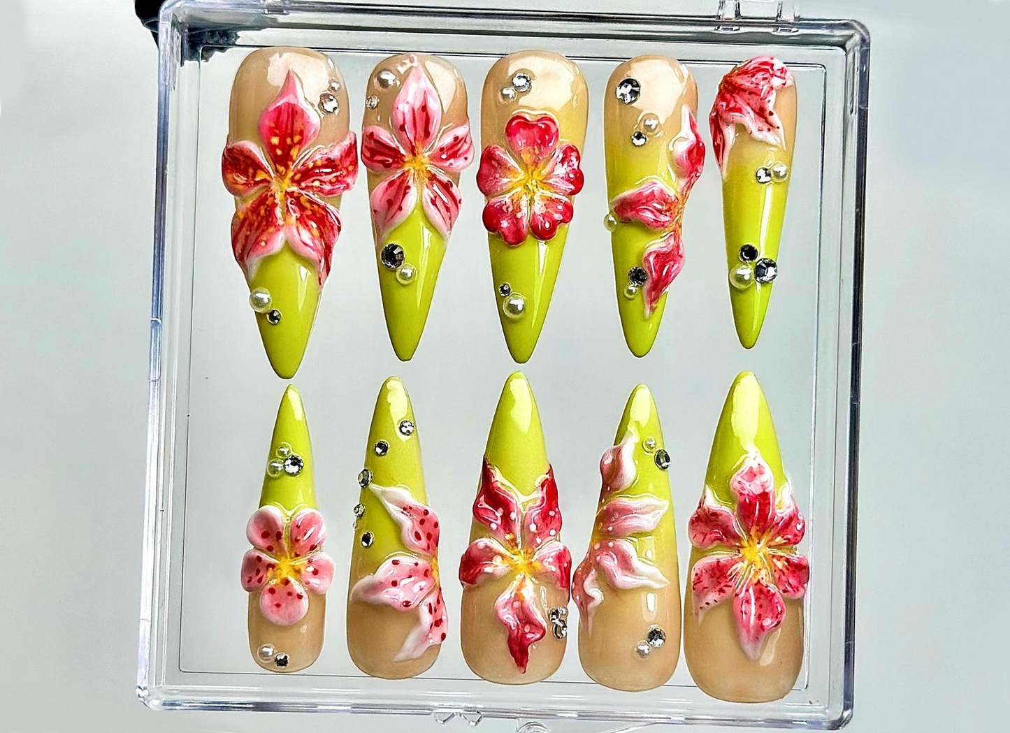 Lime Blossom Fantasy ネイルチップ｜3D Tropical フラワー ネイルアート｜Neon グリーン & ピンク オンブレ ネイル｜夏 Bloom スティレット ネイルチップ｜HB1019EK