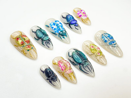 3D Beetle ネイルチップ｜Insect Art Nail Design｜Vintage Bug Aesthetic ネイル｜ハンドメイド Ceramic・風 ネイルセット｜Scarab ネイル｜JB875HC