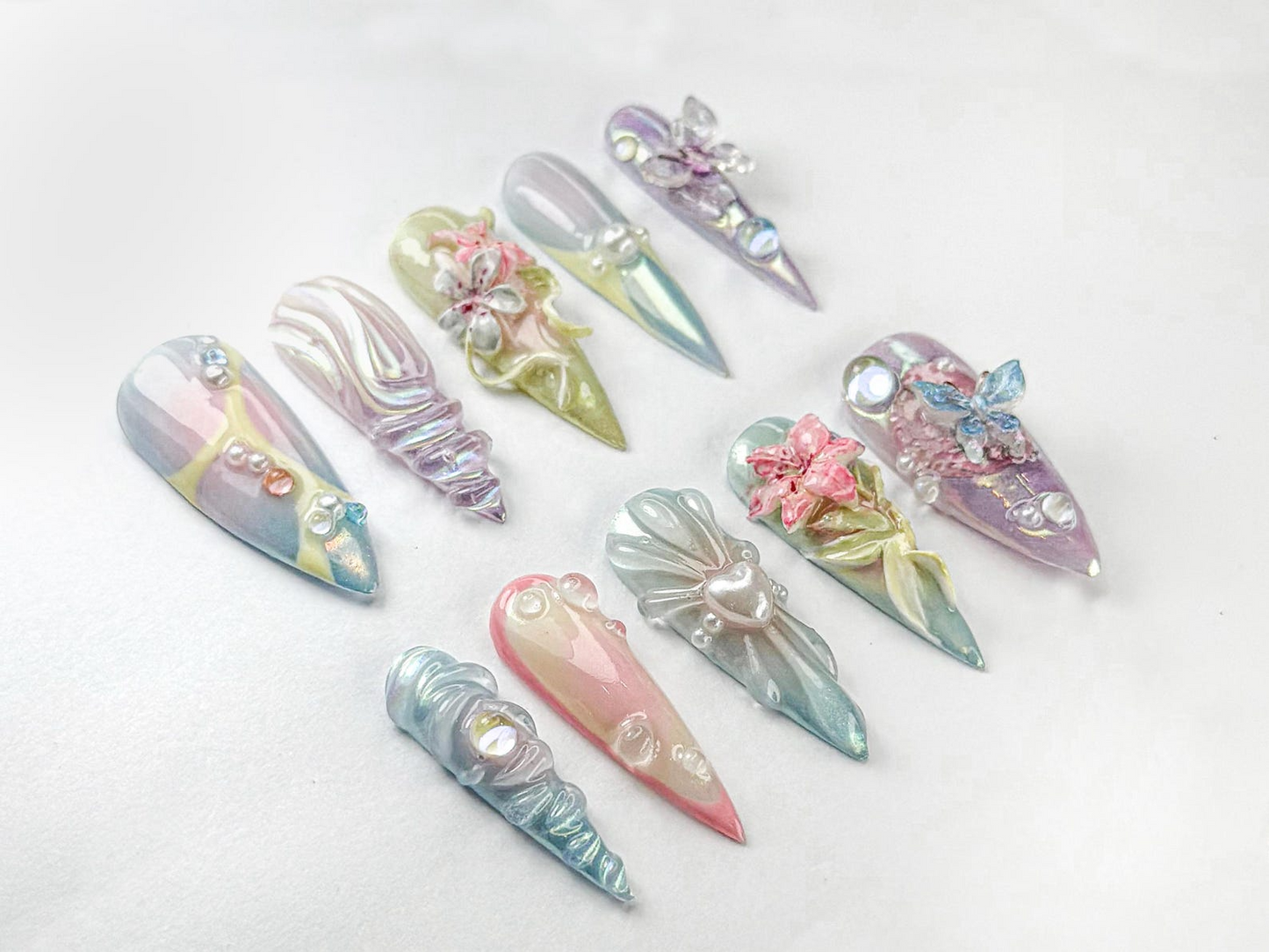 Fairycore パステル ネイルチップ｜パステル ナチュラル・風 Nail｜ドリーミー Iridescent Design｜バタフライ 3D ネイルアート｜ナチュラル・風｜JB730HK