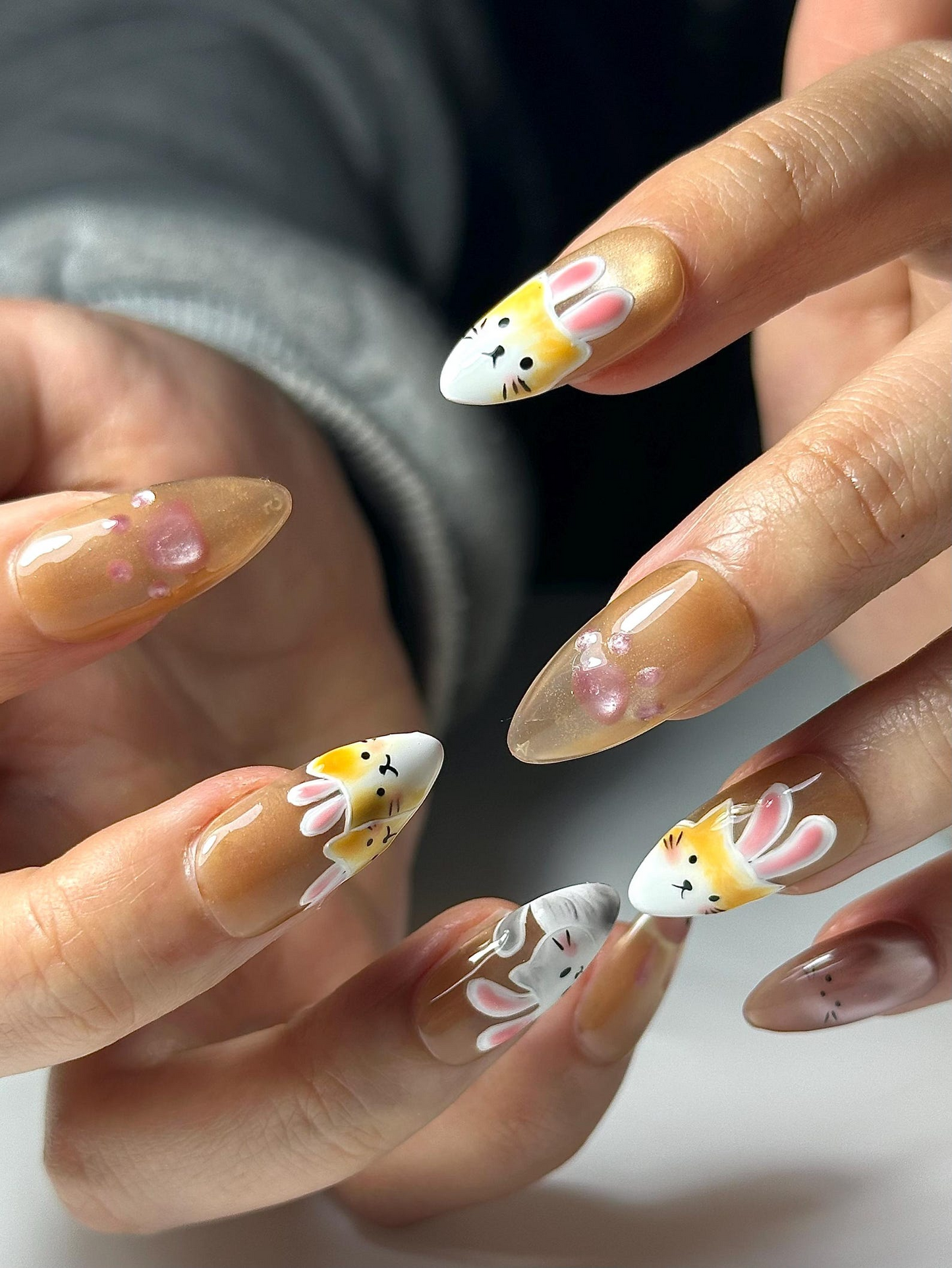 バニー キャット ゴールド ネイルチップ｜かわいい ラビット Kitty ネイルアート｜Kawaii Animal ネイル｜ゴールド アーモンド ネイル｜ハンドメイド ネイルチップ｜HC1301HC