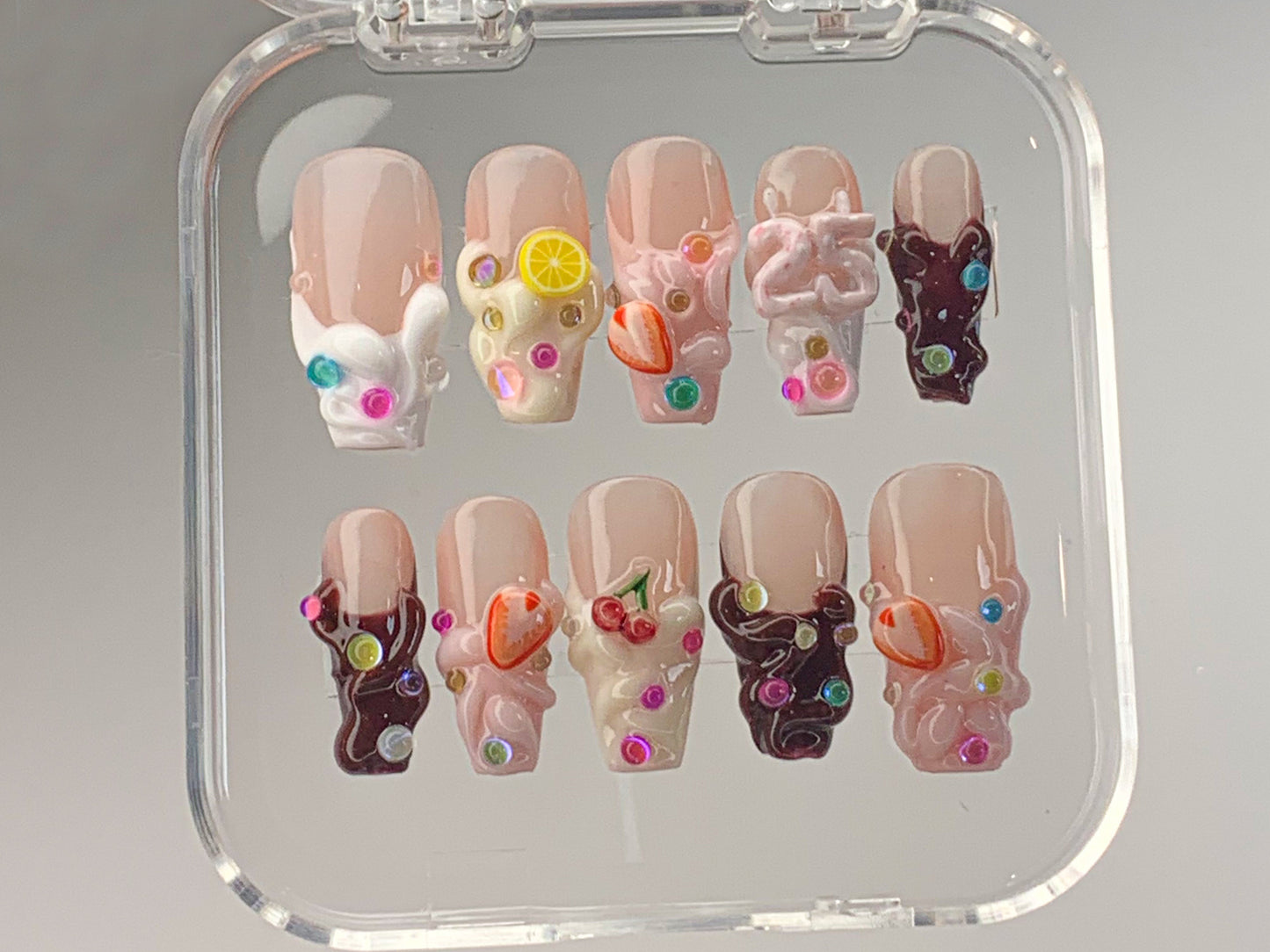 Sweet Treats ネイルチップ｜Colorful Candy・風 ネイルアート｜Adorable Candy and Fruit Accents On ネイルチップ｜Gift for her｜HD412T