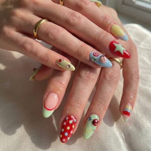 ネイルチップ Adhesive Tabs with Colorful パステル Dot & スター Art Design, ハンドメイド ロング Playful ネイルチップ for Dopamine Aesthetic or Kawaii Statement Look｜DB03L