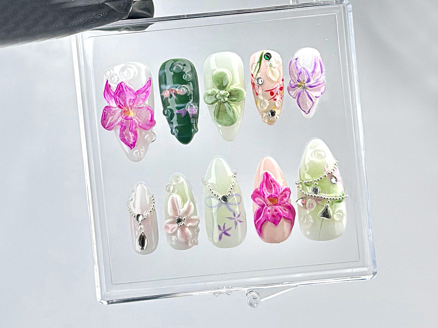 3D Orchid And Succulent ネイルチップ｜上品 3D フラワー ネイルアート｜上品 Orchid And Garden Theme ネイルチップ｜ウェディング ネイル｜HB628Y