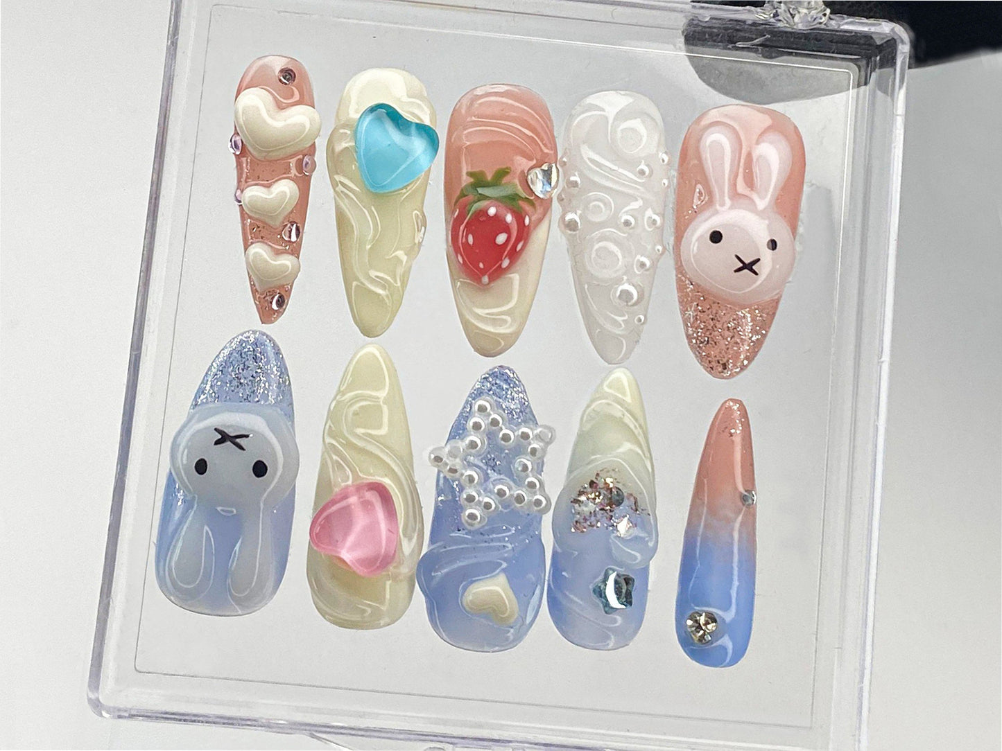 Cartoon Miffy ネイルチップ｜ハートbeat ネイル Press On｜ピンク 3D ネイルアート｜いちご Fake Nail｜バニー Kawaii Nail Polish｜HD411Y