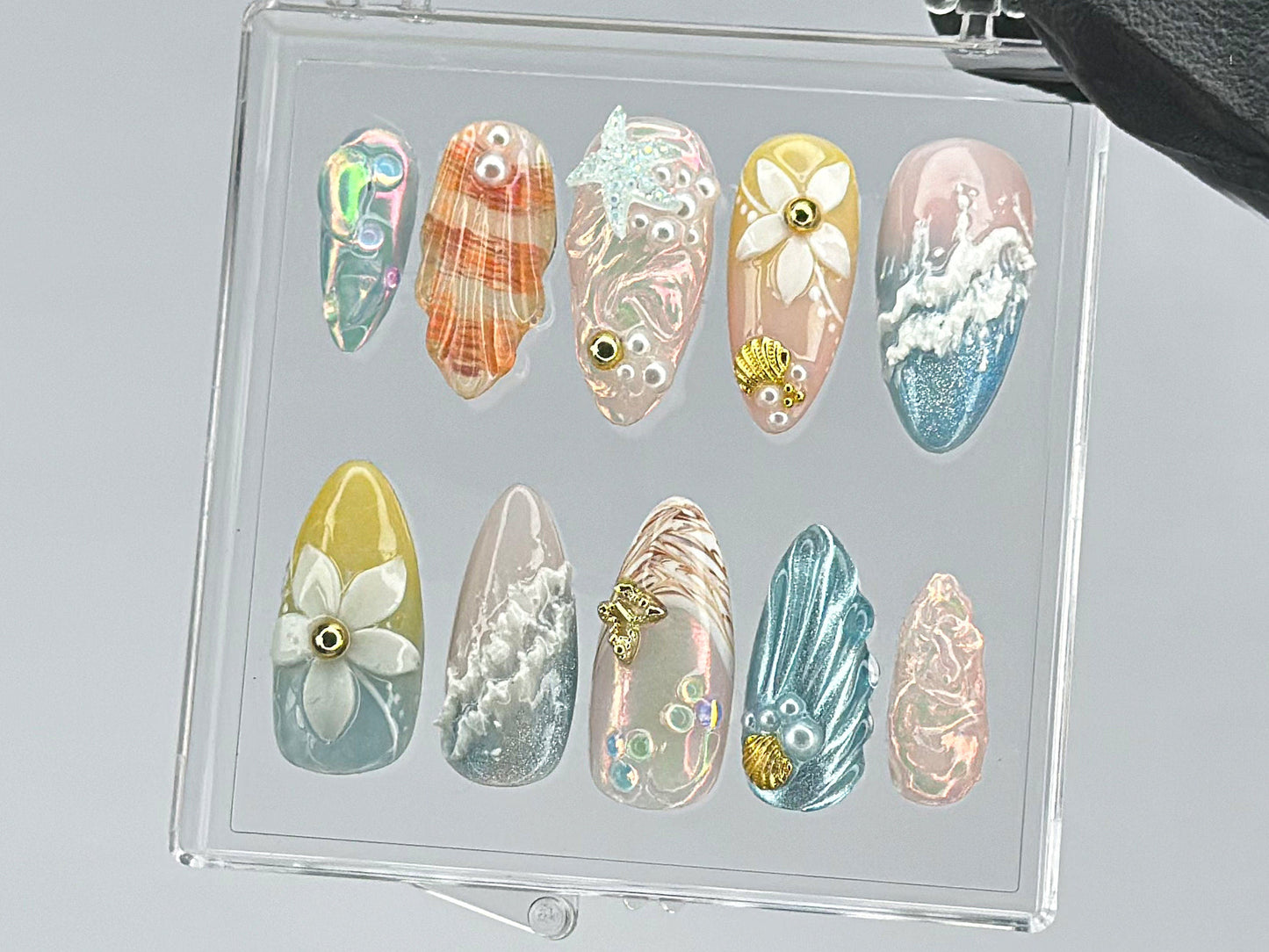 Ocean Dream ネイルチップ｜Aquatic Elegance ネイルアート｜ユニーク ネイルチップ with パール｜夏 ネイルチップ｜ocean ネイルチップ｜HD445TK