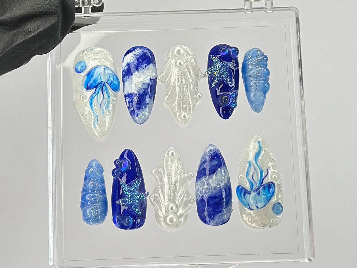 Mystical Ocean ネイルチップ｜ハンドメイド with Jellyfish On ネイルチップ｜カスタム ネイルチップ｜夏 ネイルチップ｜HD449T